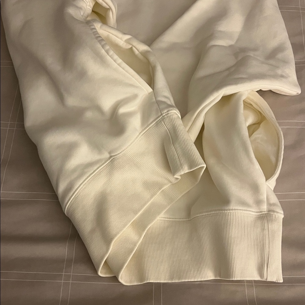 Esprit White Hoodie with Red/Pink Logo WITH POCKETS - Picture 4 of 4